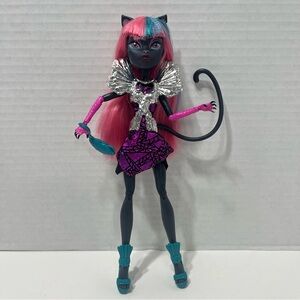 MONSTER HIGH Doll Catty Noir boo York doll toy